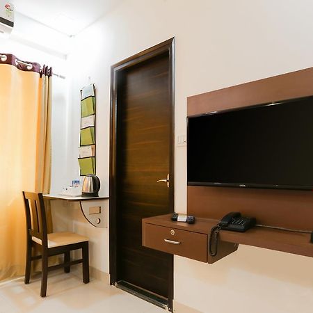 Itsy Hotels Worldtree Bellandur Bangalore Exterior foto