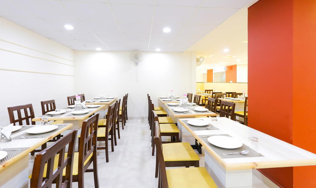 Itsy Hotels Worldtree Bellandur Bangalore Exterior foto