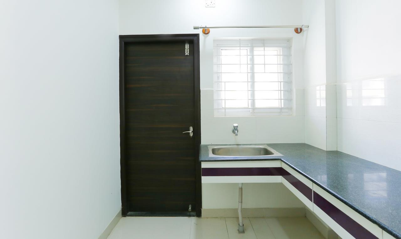 Itsy Hotels Worldtree Bellandur Bangalore Exterior foto